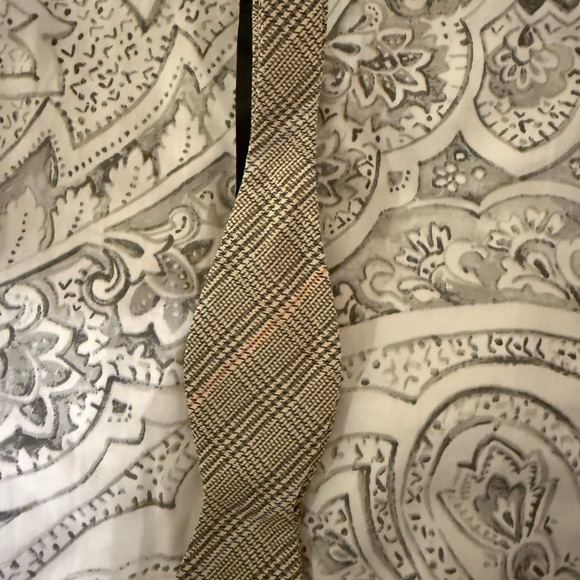 Southern Proper Plaid Silk Bow Tie - Picture 4 of 4